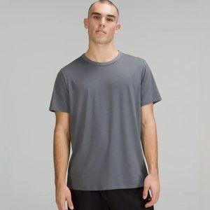 lululemon Fundamental T-Shirt